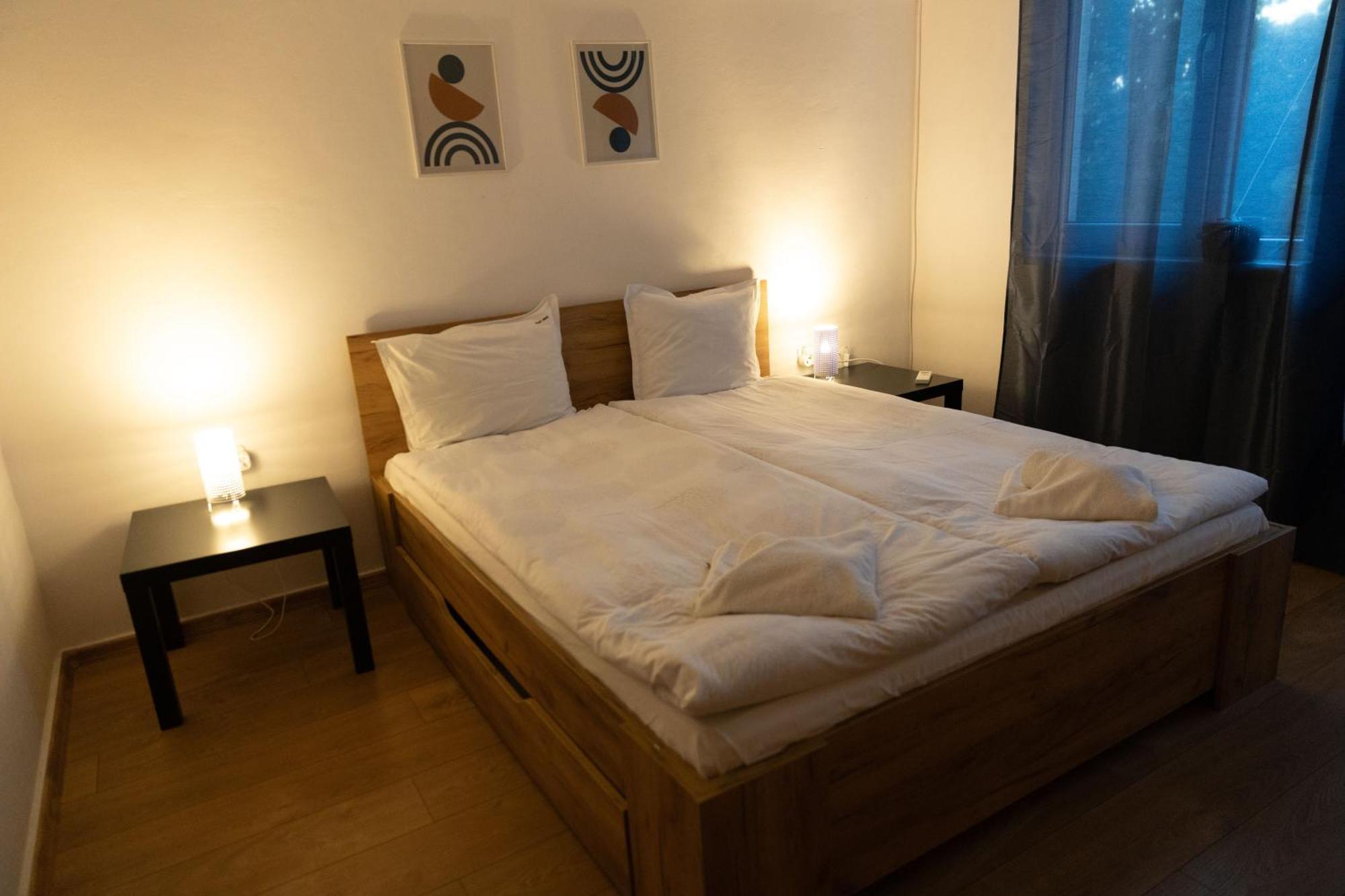 Апартаменти Lovely 1bd Flat Near The Sea Garden By Flat Mаnаger