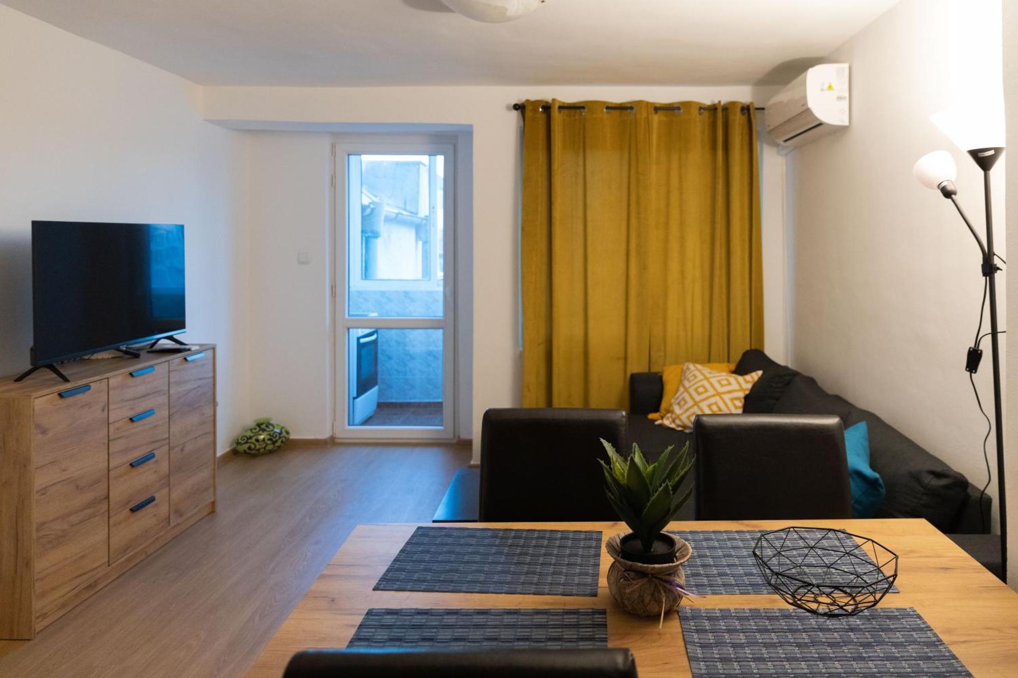 Lovely 1bd Flat Near The Sea Garden By Flat Mаnаger Апартаменти
